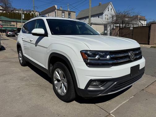 2018 Volkswagen Atlas 3.6L SE w/Technology
