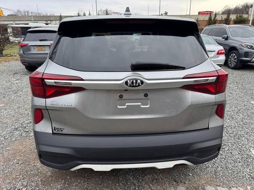 2021 Kia Seltos LX AWD 4dr SUV
