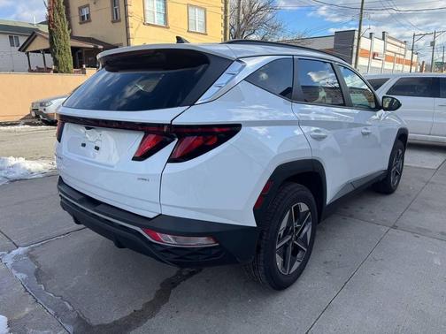 2026 Hyundai TUCSON SEL AWD 4dr SUV