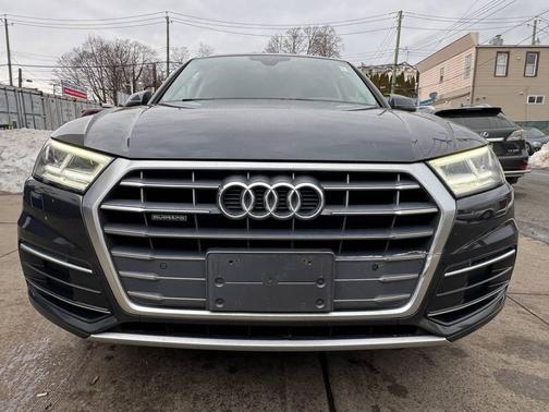 2018 Audi Q5 2.0T Premium Plus