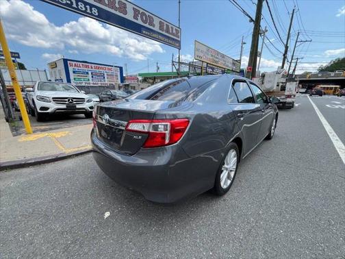 2012 Toyota Camry XLE