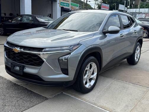 Gray 2024 Chevrolet Trax LS SUV