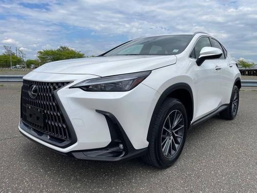 White 2024 Lexus NX 250 Base