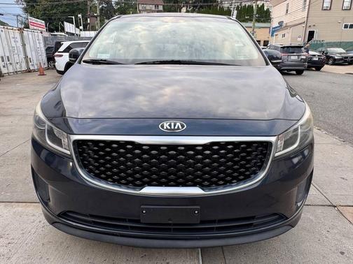 Platinum Graphite 2015 Kia Sedona LX
