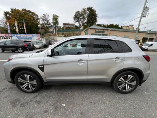 2022 Mitsubishi Outlander Sport 2.0 ES