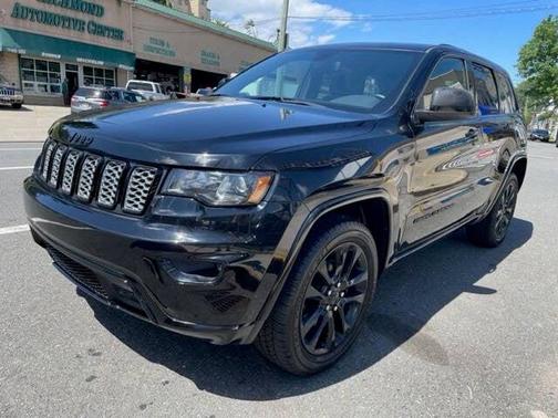 2020 Jeep Grand Cherokee Altitude