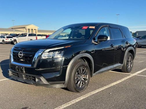 2022 Nissan Pathfinder S AWD 4dr SUV