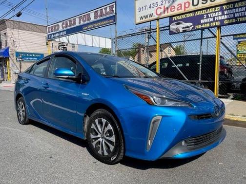 2020 Toyota Prius LE