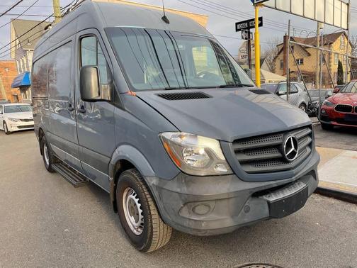 2018 Mercedes-Benz Sprinter 2500 Standard Roof