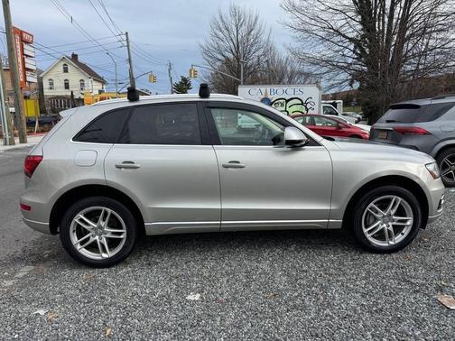 2016 Audi Q5 2.0T Premium Plus