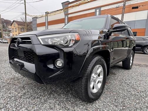 2022 Toyota 4Runner SR5