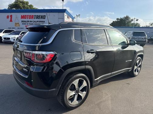 2018 Jeep Compass Latitude