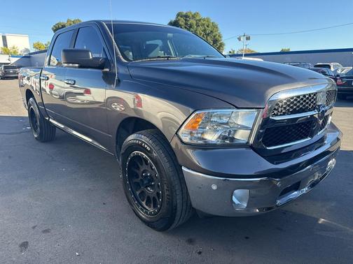 2017 RAM 1500 Big Horn