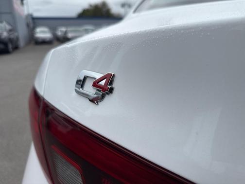 2019 Alfa Romeo Giulia Base