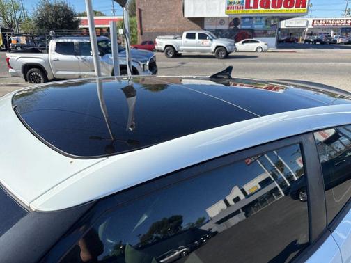 2013 Hyundai Veloster Base