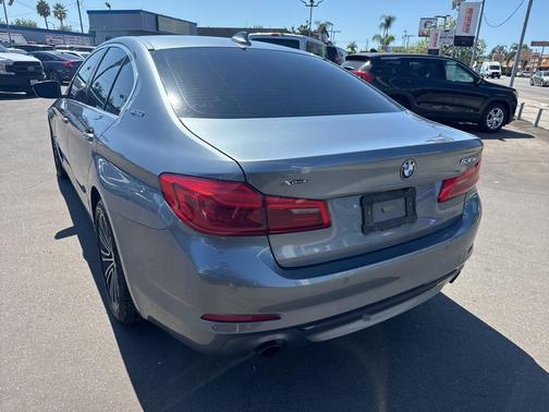 2018 BMW 530e xDrive iPerformance