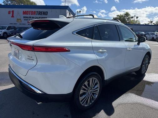 2022 Toyota Venza XLE