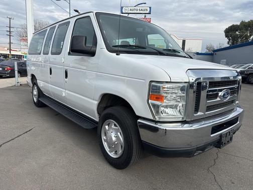 2012 Ford E150 XLT