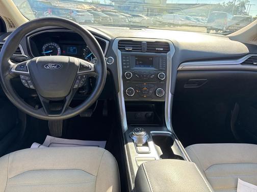 2018 Ford Fusion S