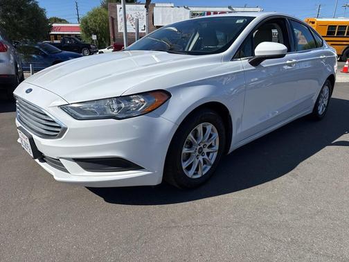 2018 Ford Fusion S
