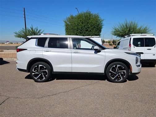 2024 Mitsubishi Outlander SE 2.5 2WD