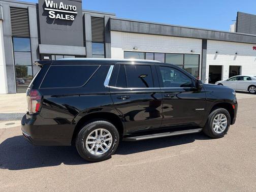 Black 2022 Chevrolet Tahoe LT