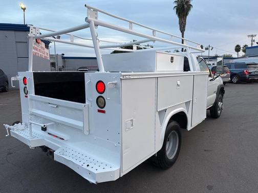 2007 Chevrolet Silverado 3500 Work Truck