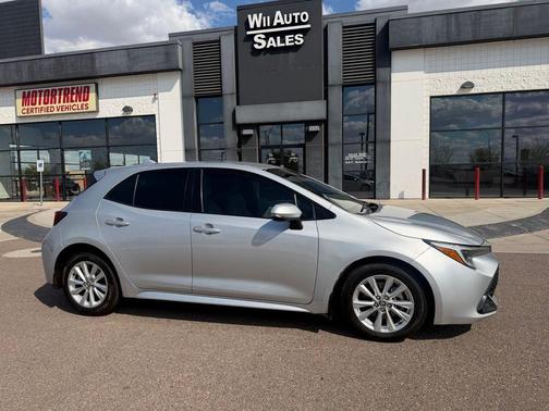 Classic Silver Metallic 2023 Toyota Corolla SE