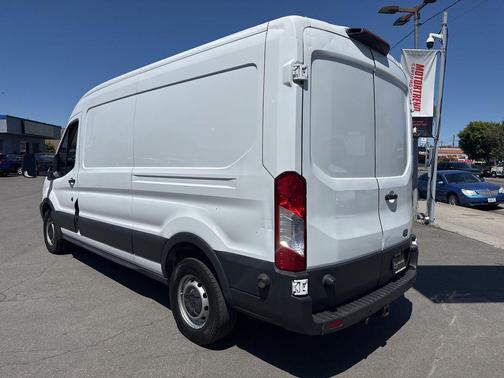 Oxford White 2018 Ford Transit-350 Base