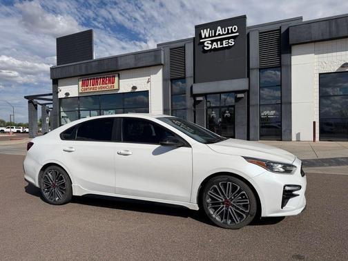 Snow White Pearl 2021 Kia Forte GT