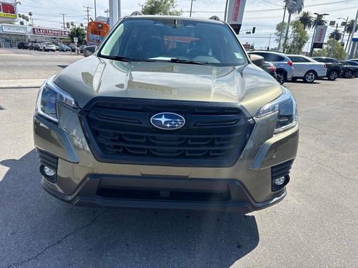 Green Metallic 2024 Subaru Forester Premium