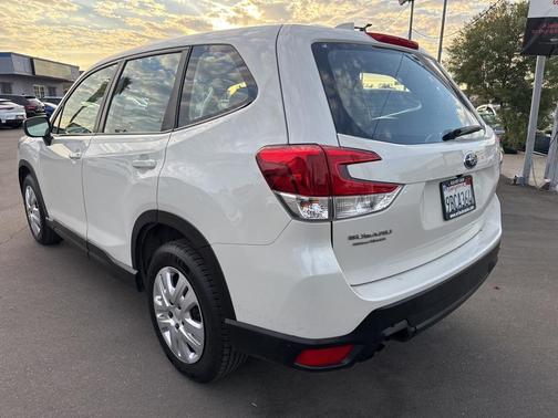 2022 Subaru Forester Base