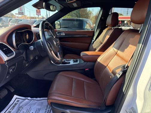 2020 Jeep Grand Cherokee Summit