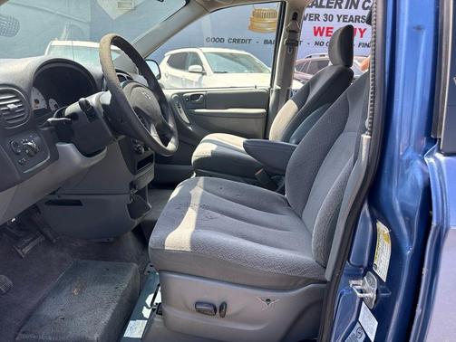 Marine Blue Pearl 2007 Dodge Grand Caravan SE