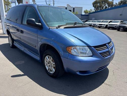 Marine Blue Pearl 2007 Dodge Grand Caravan SE