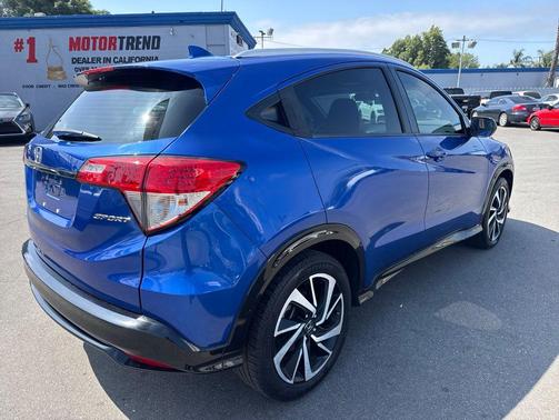 Aegean Blue Metallic 2019 Honda HR-V Sport