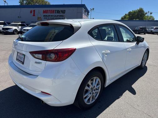 2017 Mazda Mazda3 Sport