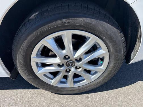 2017 Mazda Mazda3 Sport