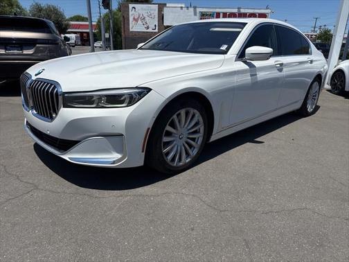 2020 BMW 740 xDrive