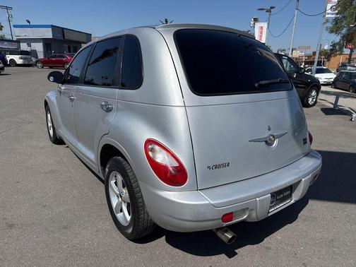 Bright Silver Metallic 2007 Chrysler PT Cruiser Touring