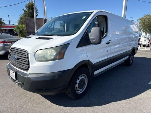 Oxford White 2016 Ford Transit-250 Base