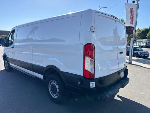 Oxford White 2016 Ford Transit-250 Base