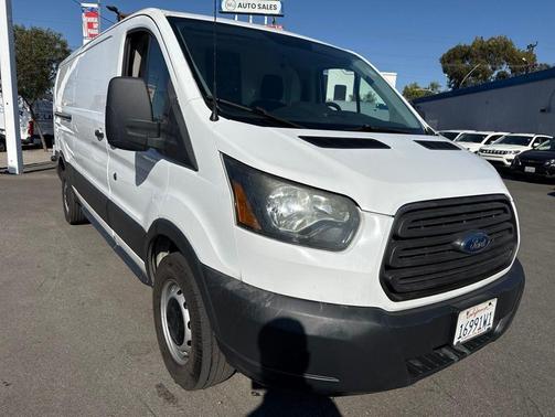 Oxford White 2016 Ford Transit-250 Base
