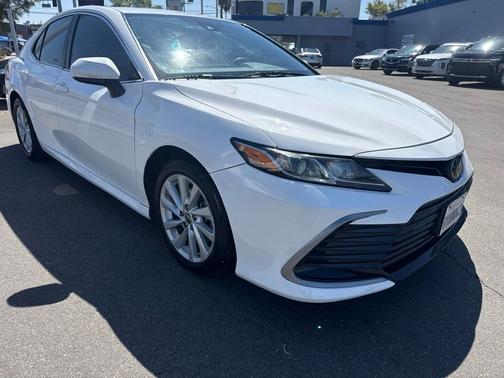 White 2022 Toyota Camry LE