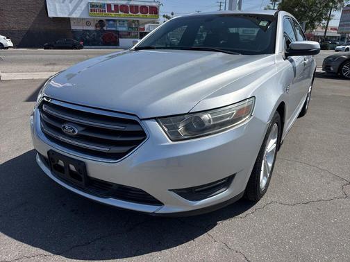 Ingot Silver 2013 Ford Taurus SEL