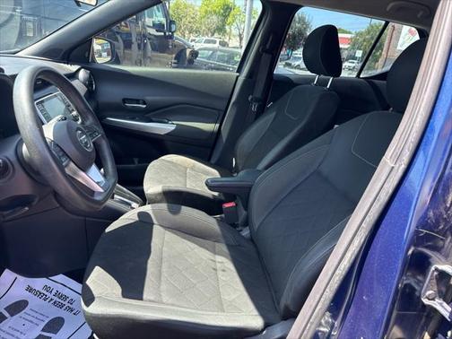2020 Nissan Kicks SV