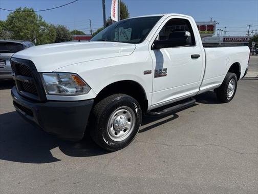 2018 RAM 2500 Tradesman Regular Cab 4x2 8' Box