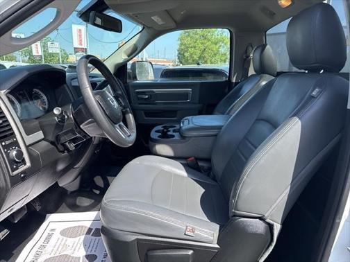 2018 RAM 2500 Tradesman Regular Cab 4x2 8' Box