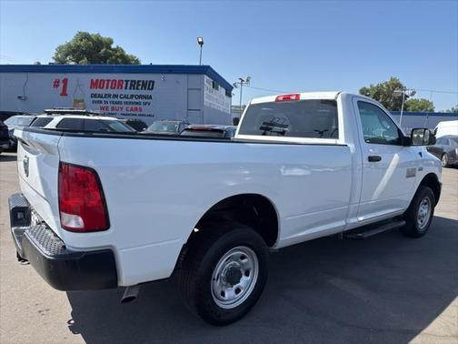 2018 RAM 2500 Tradesman Regular Cab 4x2 8' Box