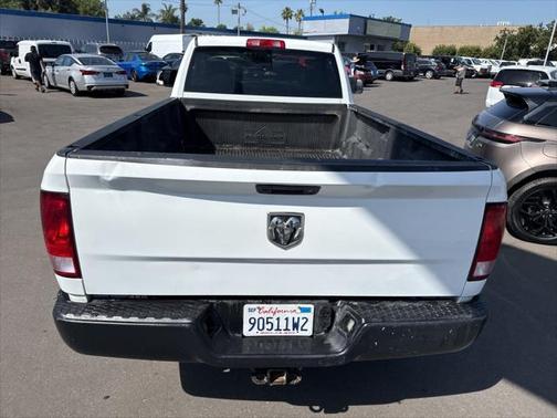 2018 RAM 2500 Tradesman Regular Cab 4x2 8' Box